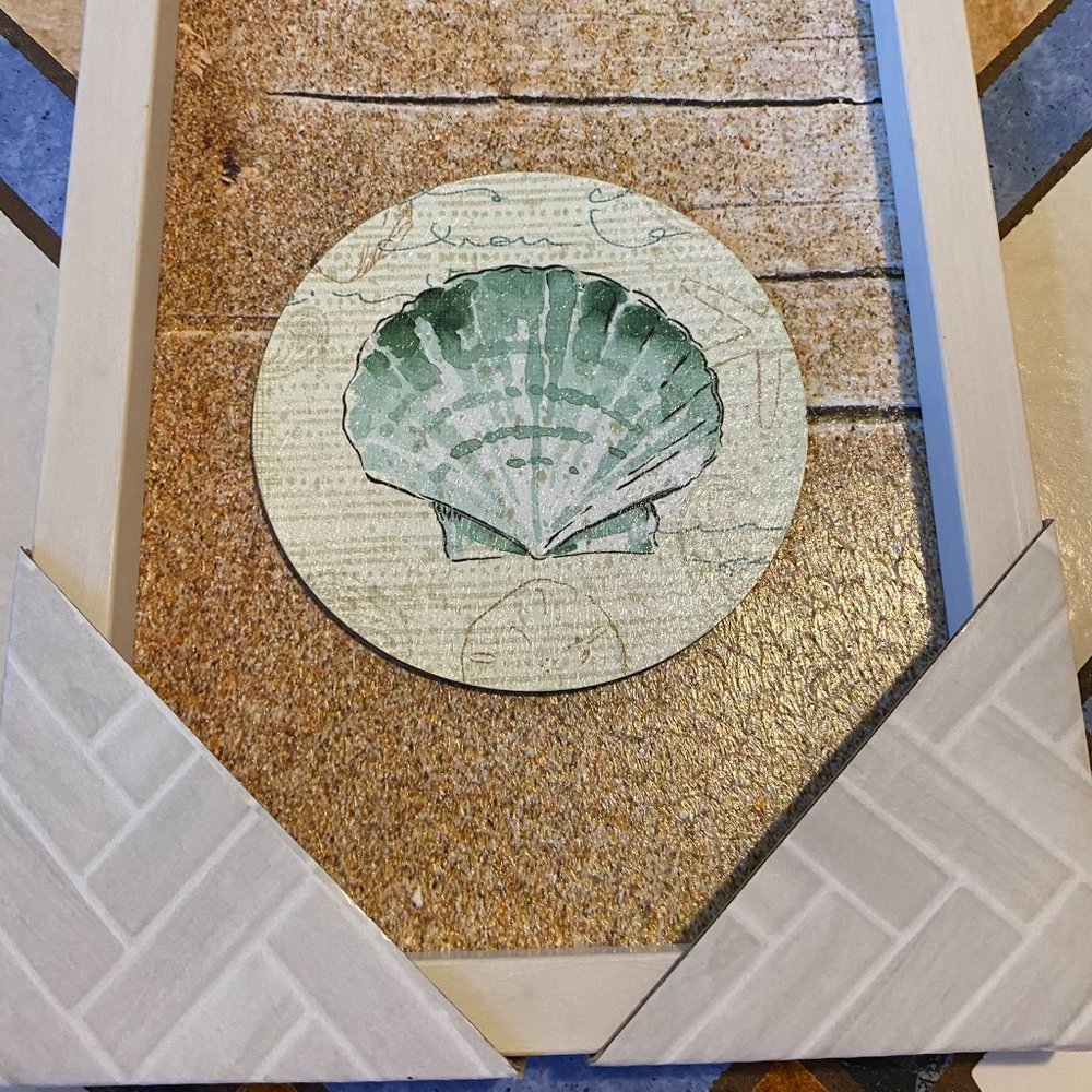 Beachy Shell Wall Hanging - Picture 6 of 6